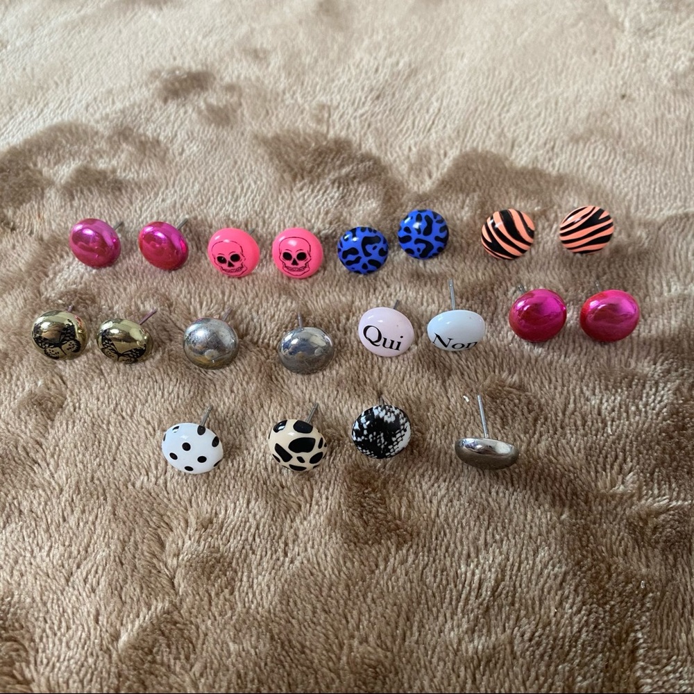 H&M bundle of circle post earrings
